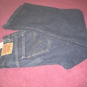 Levi’s jeans 👖relaxed jean 34/30